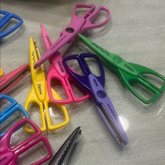 Colorful Craft Scissors Set of 14 - Picture 3 of 3
